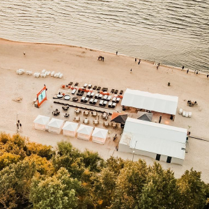 Diwalli beach bar