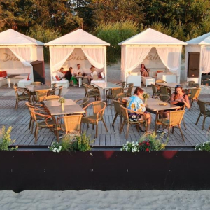 Diwalli beach bar