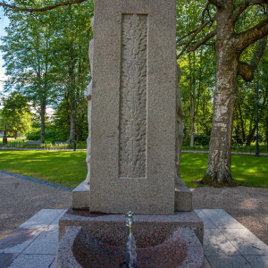 Square with sculpture ‘Folk-Dance’