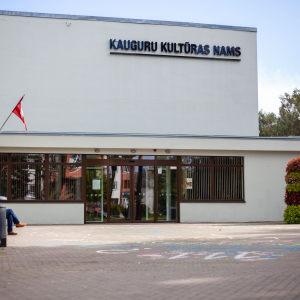 Kauguru kultūras nams