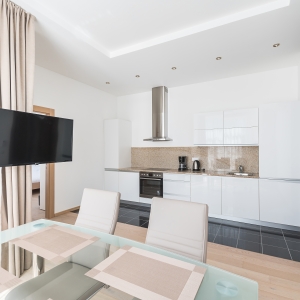 Black Pearl Apartments