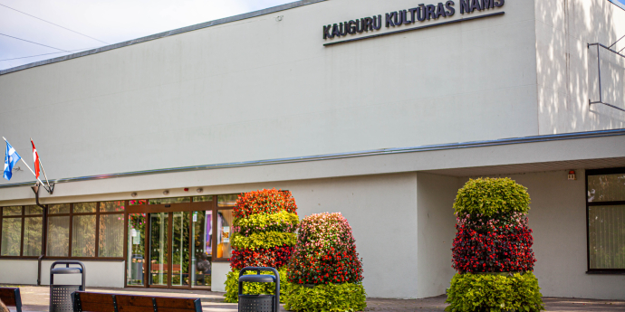 Kauguru kultūras nams