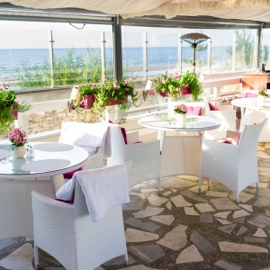 Seafood & Oyster Terrace