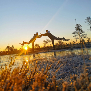 Hike to the swamp, at sunrise with breakfast