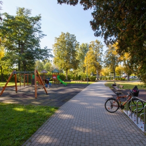 Mellužu parks un estrāde