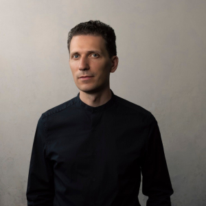 Ziemassvētku festivāls. Pianists Reinis Zariņš | Dzintaru koncertzāle