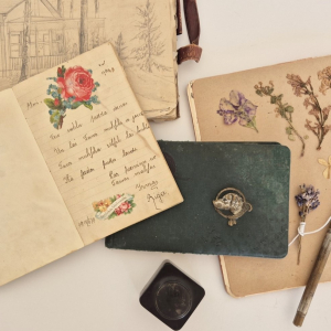 Mūžizglītība ekcija “Atminies mani… . Atmiņu albūmi Jūrmalas muzeja krājumā" | Jūrmalas muzejs