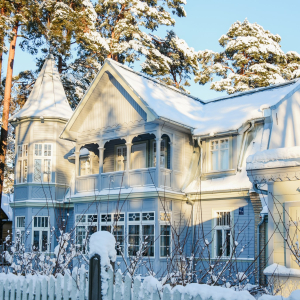 ZIEMASSVĒTKU JAMPADRACIS | Raiņa un Aspazijas vasarnīca