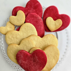 Asjas KŪKAS Sirsniņdienas konditorejas meistarklase | KORSO Brīnumi