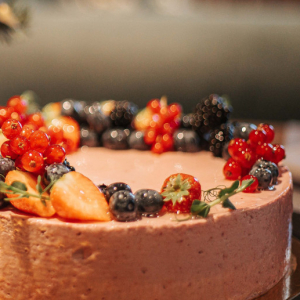 Upeņu balzama siera kūka