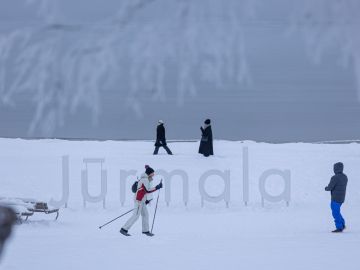 Ko darīt ziemā Jūrmalā? Kustība dabā un kultūra pilsētā